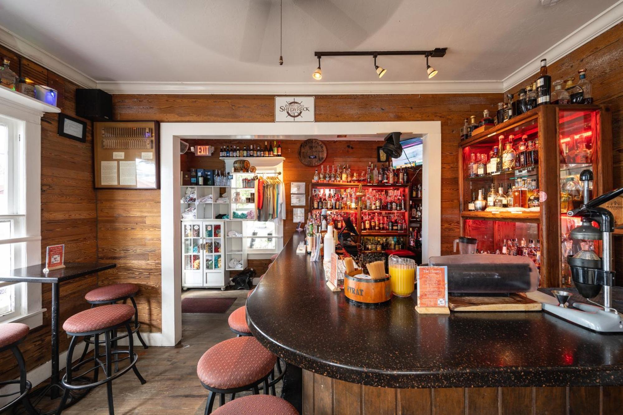 The Speakeasy Inn And Rum Bar คีย์เวสต์ ภายนอก รูปภาพ